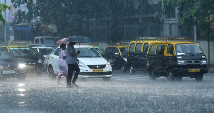 mumbai rains red alert
