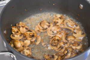 cream-mushroom-soup-3