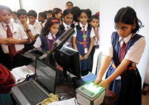 How-To-Apply-For-Aadhar-Card-For-Kids-And-Children